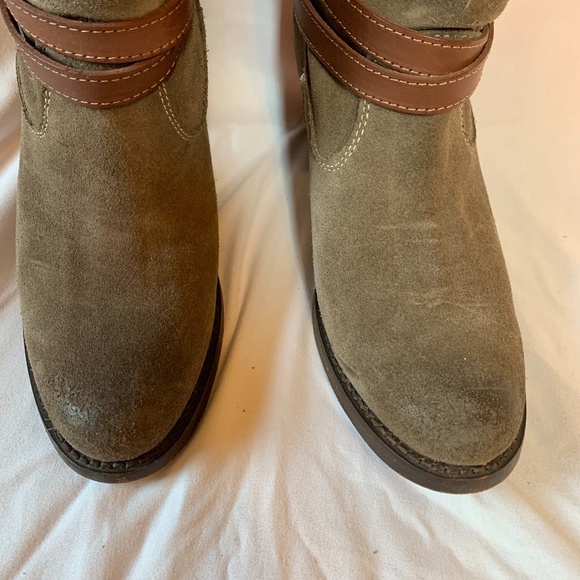 FRYE Strappy Jane Tall Boots Size 7 Gray Suede - Picture 10 of 14